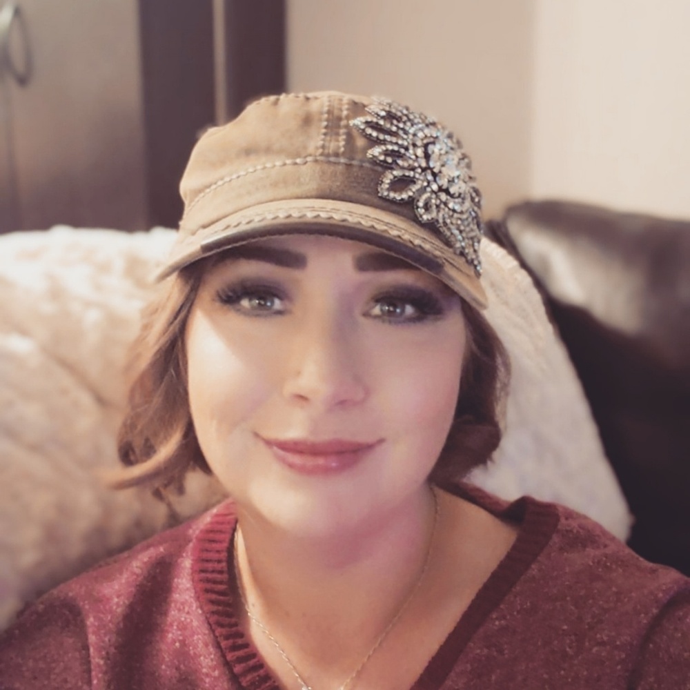 Meet your Posher, Rene